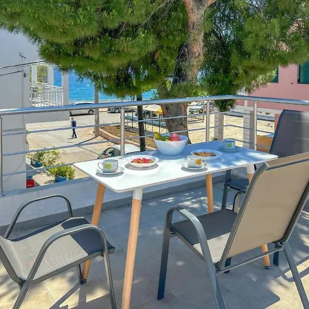 Awesome In Evia With Kitchen *