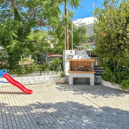 Awesome In Evia With Kitchen Holiday home