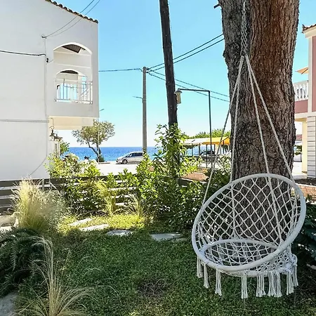 Front In Evia Сasa de vacaciones Vasiliká